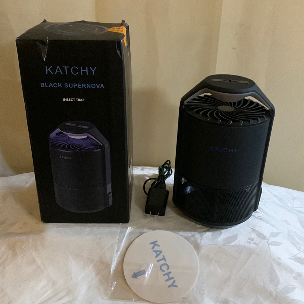 Katchy Indoor Insect Trap, Catcher NIB